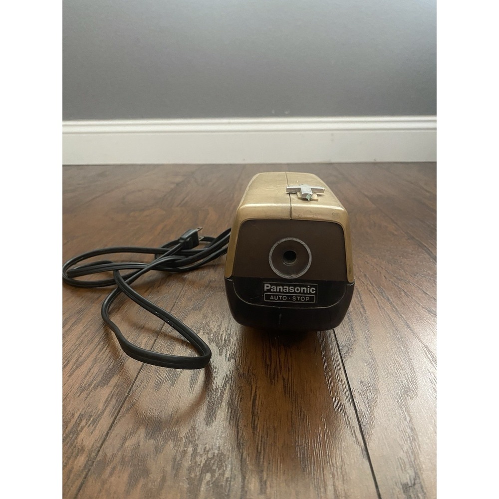 Panasonic Electric Pencil Sharpener KP-88A Desk Top  Auto Stop Vintage